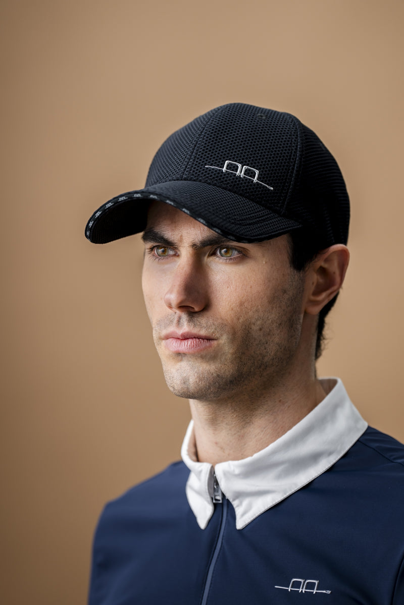 AA Motion Lite Cap Black