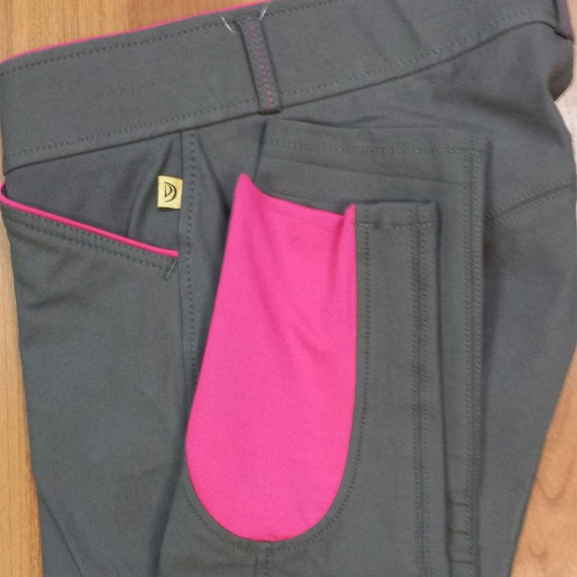 Devon-Aire Signature Woven Breech