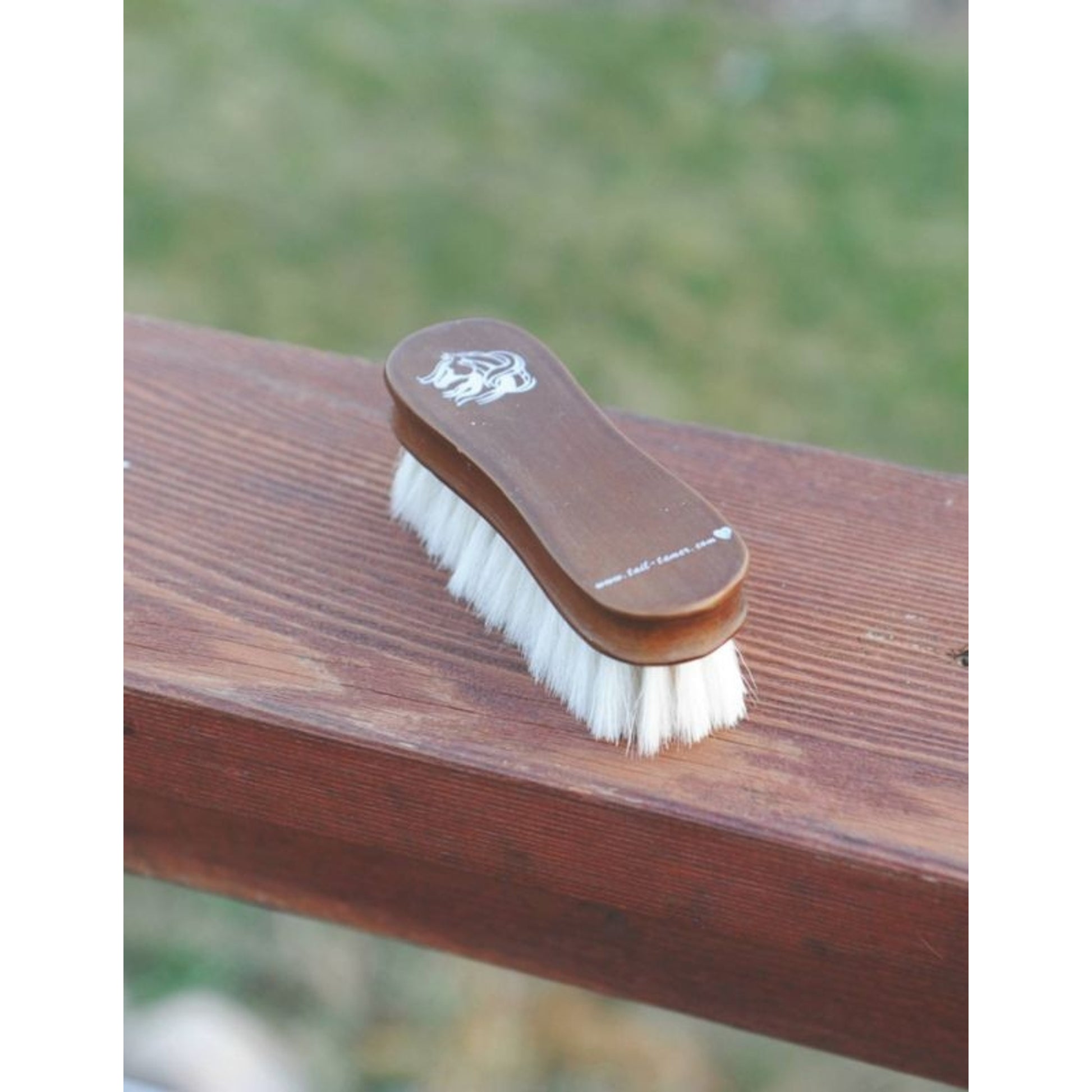 Wood Small Goat Hair Brush