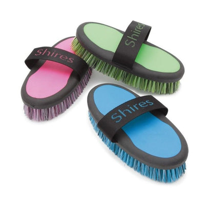 Ezi-Groom by Shires Grip Body Brush